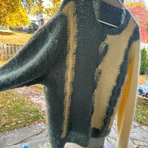 Unisex vintage two tone sweater super soft no tag fits men’s M women’s L